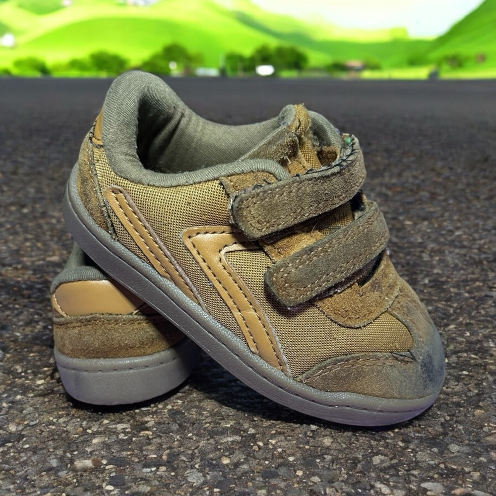Cat & Jack Toddler Boys Brown Sneakers Size 7 Double Strap Hook & Loop C…